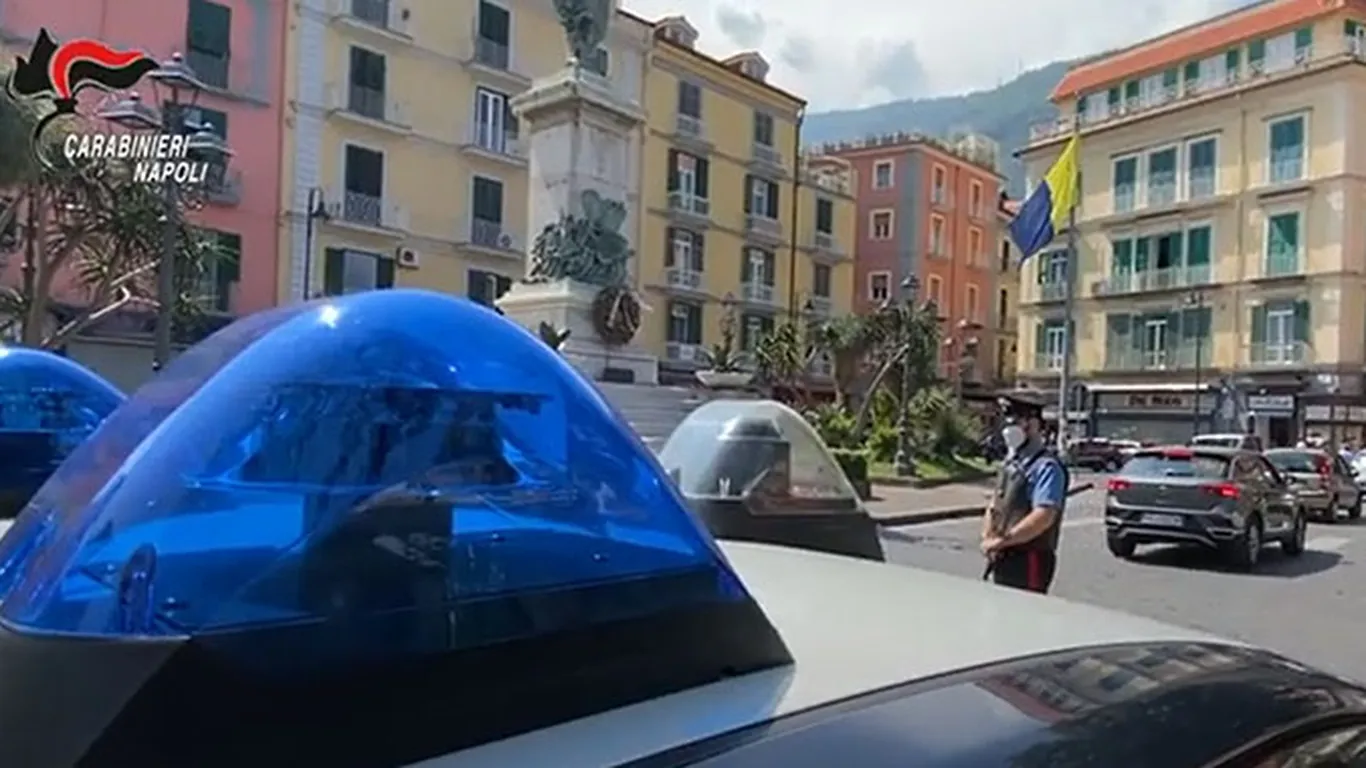 Castellammare, controlli alla movida stabiese: 21 contravvezioni, 2 denunce