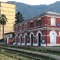 Gragnano, Castellammare di Stabia e Napoli, nasce il Comitato "Non Spezzate la Linea"