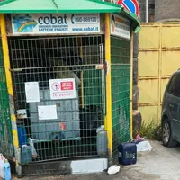 Torre del Greco, punto di raccolta di oli e batterie esauste: allarme rifiuti pericolosi