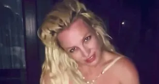 Britney Spears entra in riabilitazione dopo l'arresto: "Ha toccato il fondo"