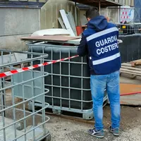 Torre Annunziata, sequestrato cantiere nautico: scarichi abusivi e rifiuti non autorizzati