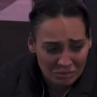 GF Vip, Francesca Manzini crolla in lacrime: “Sono un ce**o?”. Lo sfogo sulle sue insicurezze