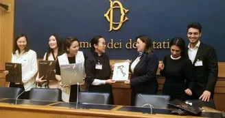 “Sussurrando” a Montecitorio, la canzone napoletana diventa memoria viva