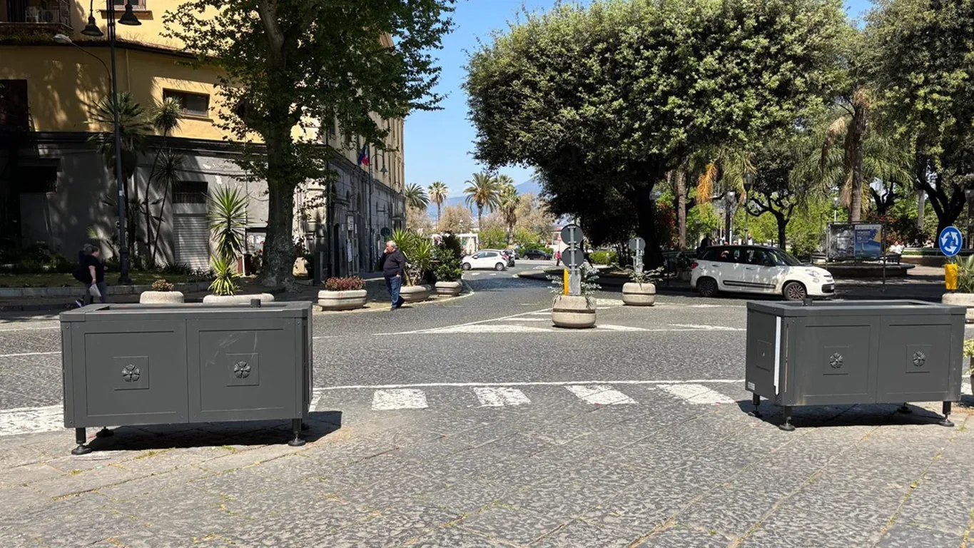 Castellammare, nuovo spazio urbano per il centro antico: inaugurazione di largo Salita Piazza Grande