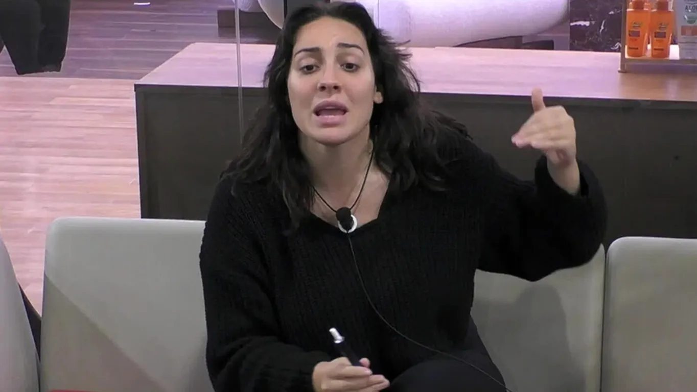 GF Vip, Francesca Manzini esplode: "Sto per svenire dallo stress!"