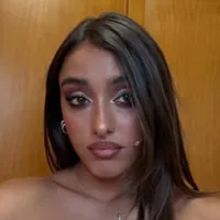 Giulia Stabile confessa: “Uscivo con un cantante senza sapere fosse fidanzato, ora sta con una mia ex amica”