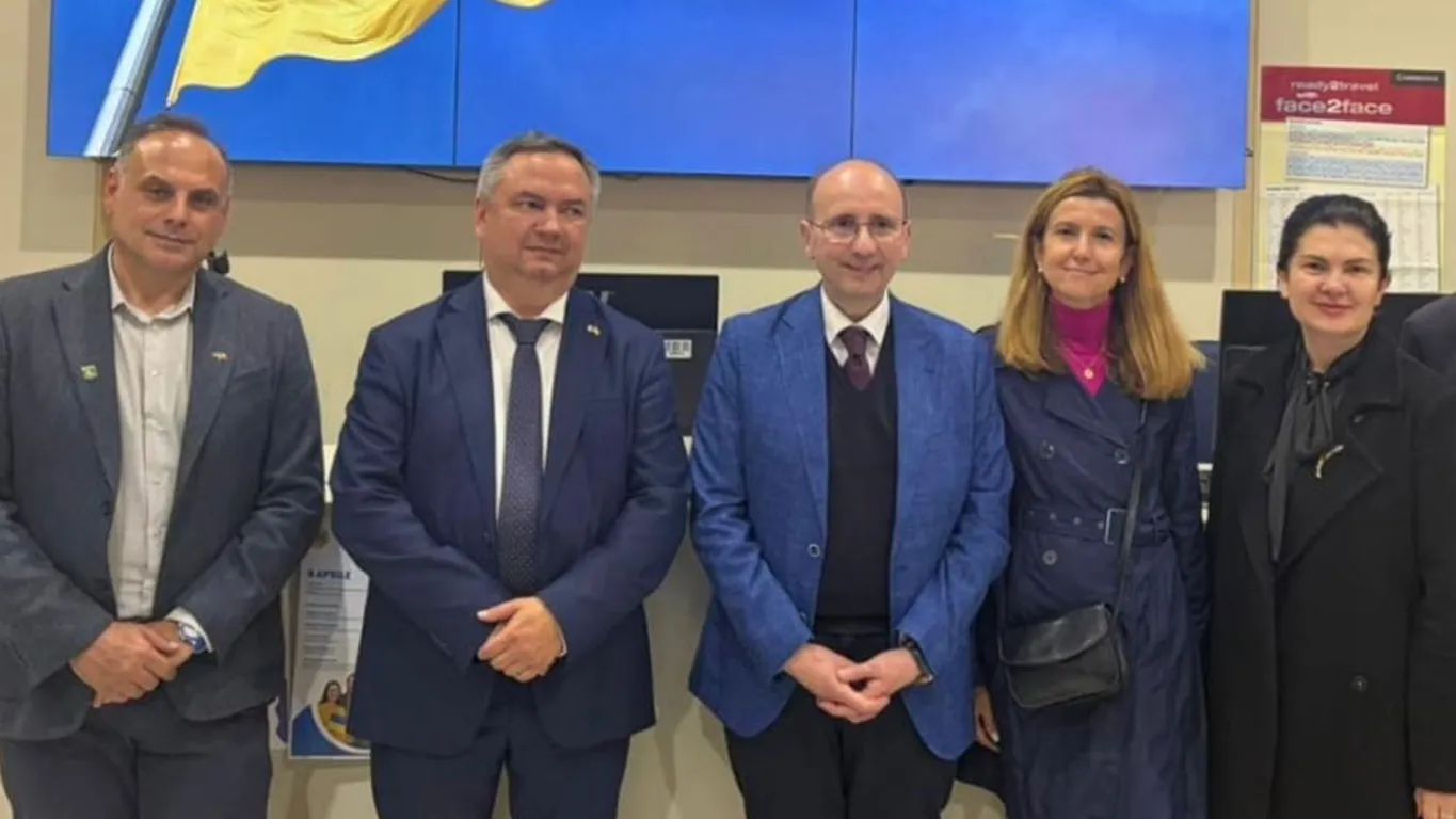 Boom di iscrizioni al corso di ucraino: l'idea parte da Torre Annunziata e conquista Salerno