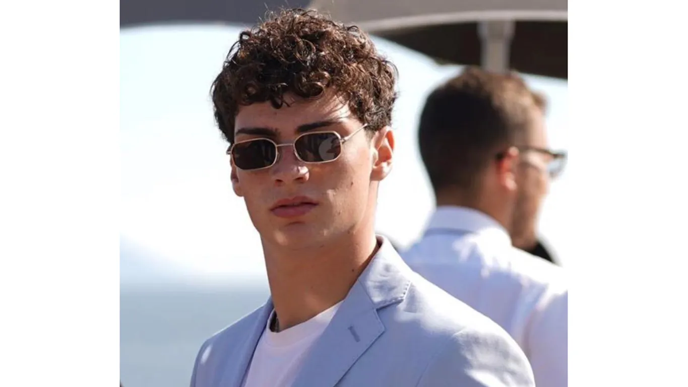 Torre Annunziata – Al Liceo Pitagora-Croce presentazione del libro "Santo Romano-La notte in cui Napoli rimase in silenzio"