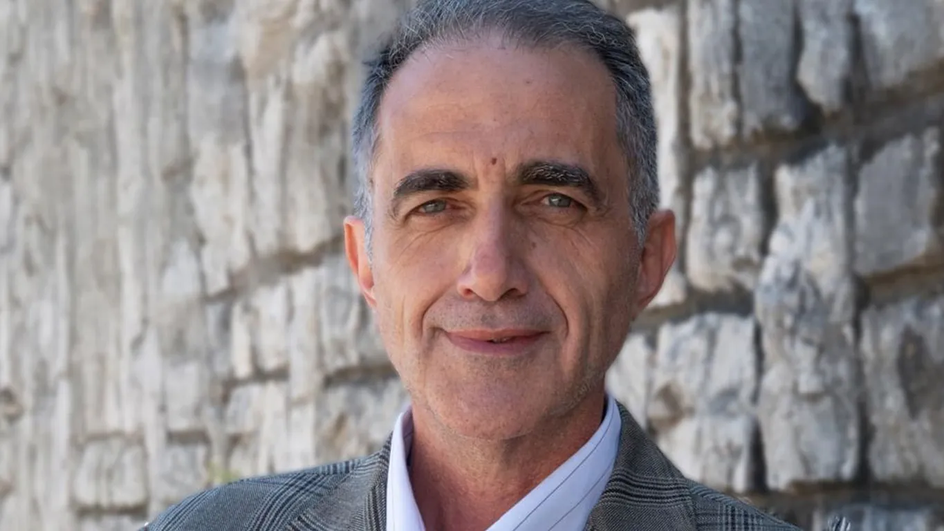 Sorrento al voto, Fattorusso si candida: “Legalità e rilancio per la città”