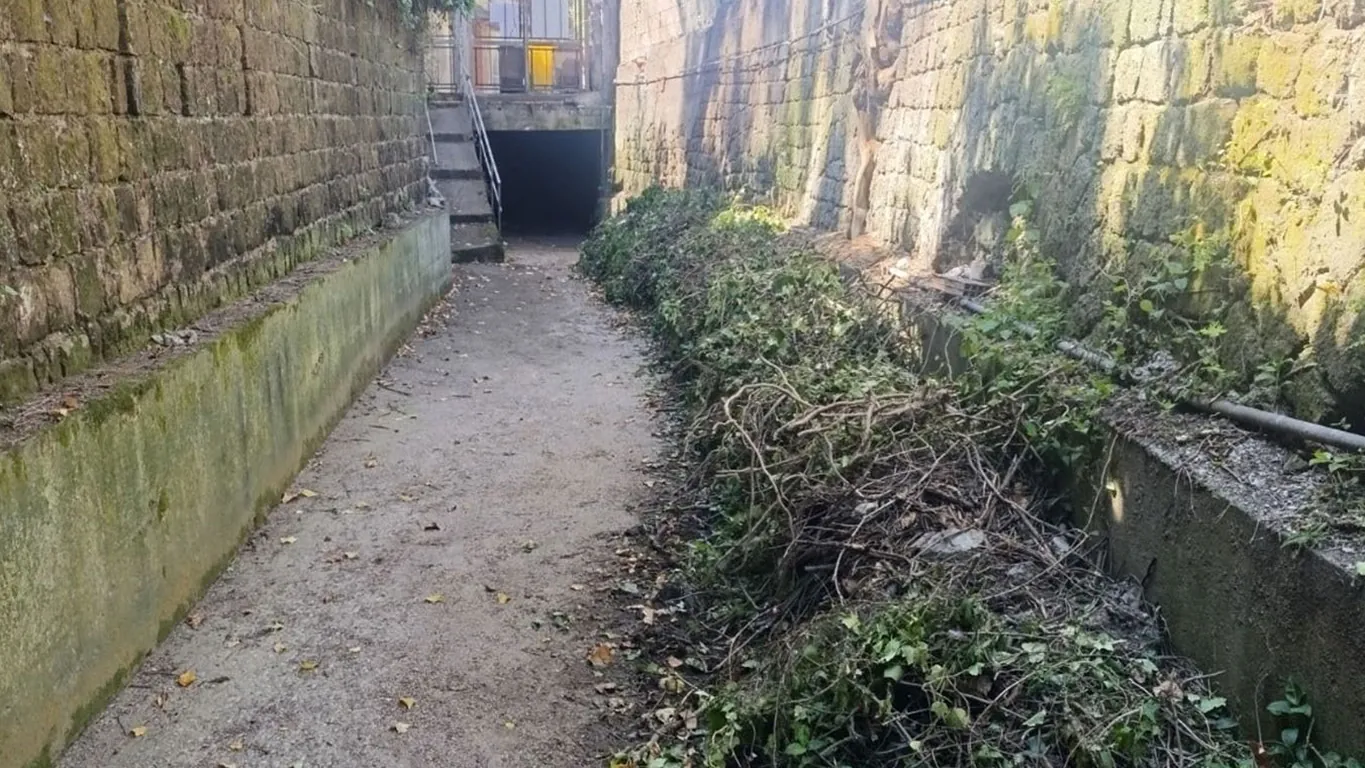 Castellammare di Stabia, iniziati i lavori di pulizia e manutenzione di Capo Rivo