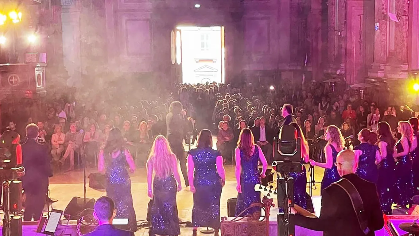 Canto della libertà tra le volte della Chiesa San Potito, racconto autentico