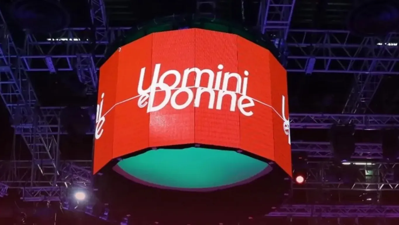 Caos a Uomini e Donne: Martina in lacrime, Ciro tra due fuochi e tensioni esplosive nel trono over