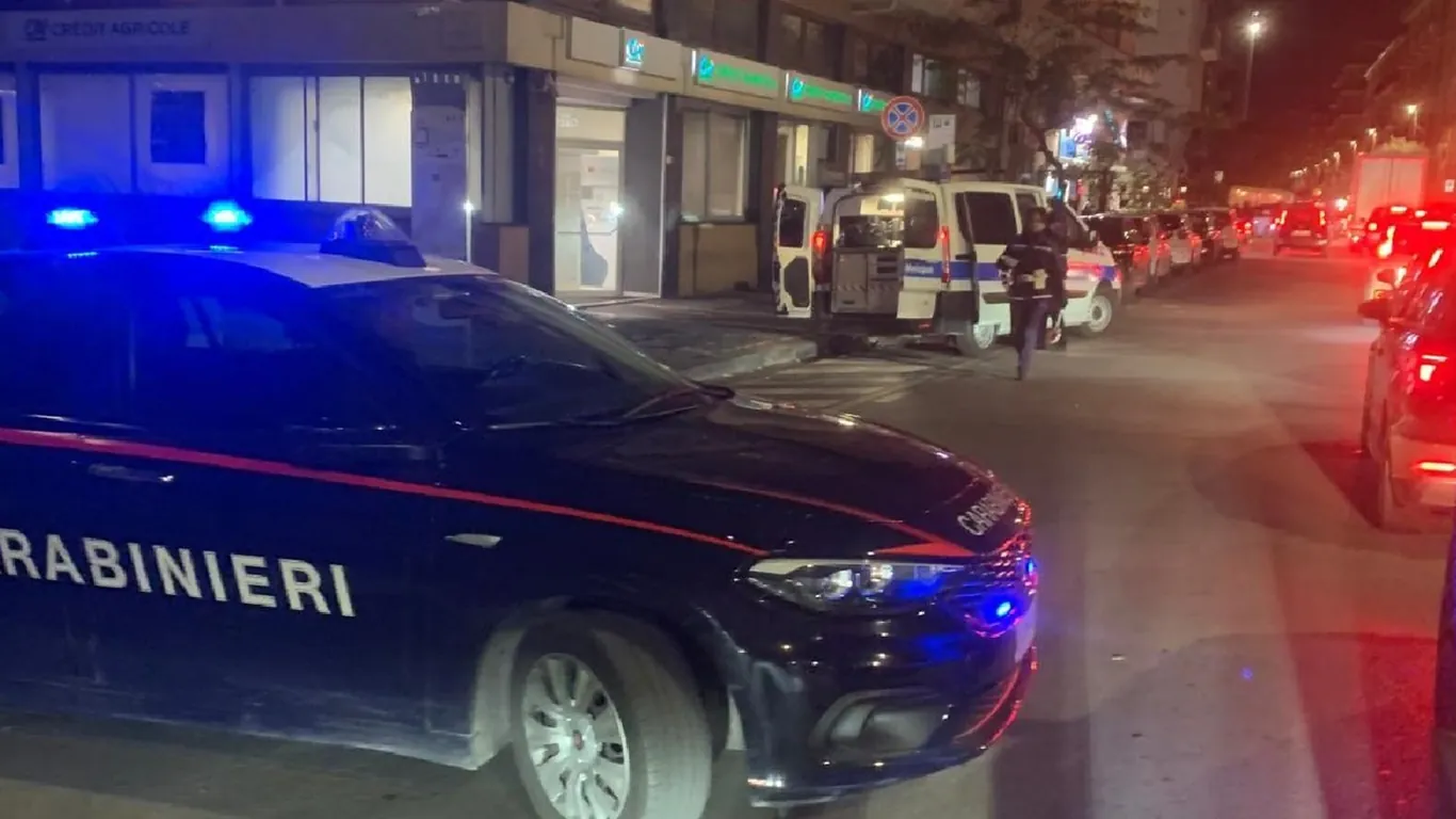 Castellammare, nuove case abusive e piscine sequestrate: denunciato proprietario