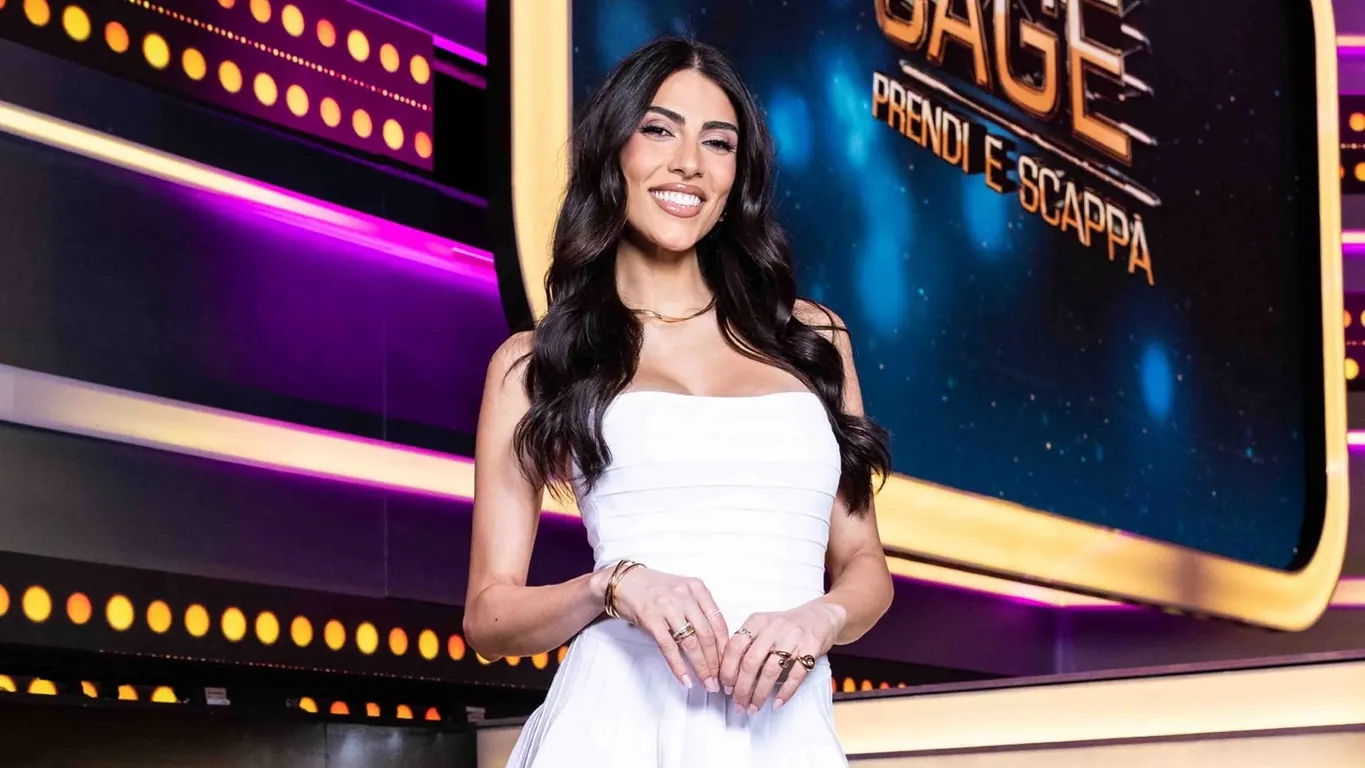Giulia Salemi si espone su The Cage: "Ho fatto i casting, non sono raccomandata"