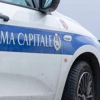 Scontro tra due moto a Roma, morti due ragazzi di 22 anni