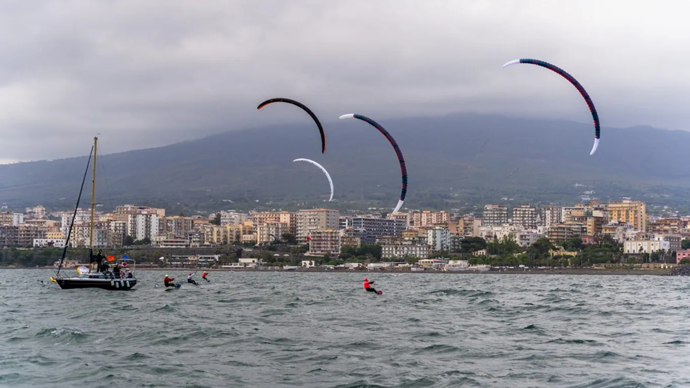 Torre Annunziata, Baia di Oplonti sempre più Città della Vela e del Mare