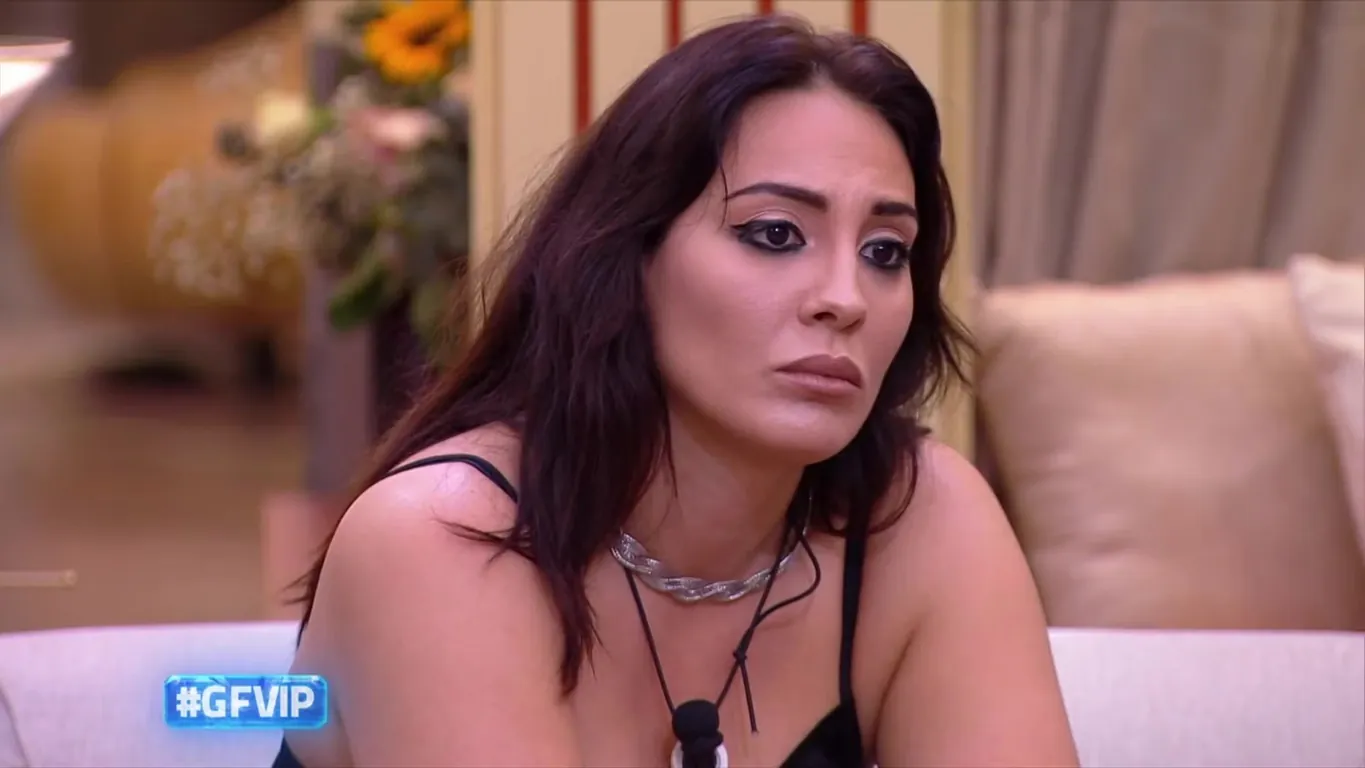 GF Vip, Francesca Manzini taglia i ponti con il resto del gruppo: "Contro di me critiche disgustose"