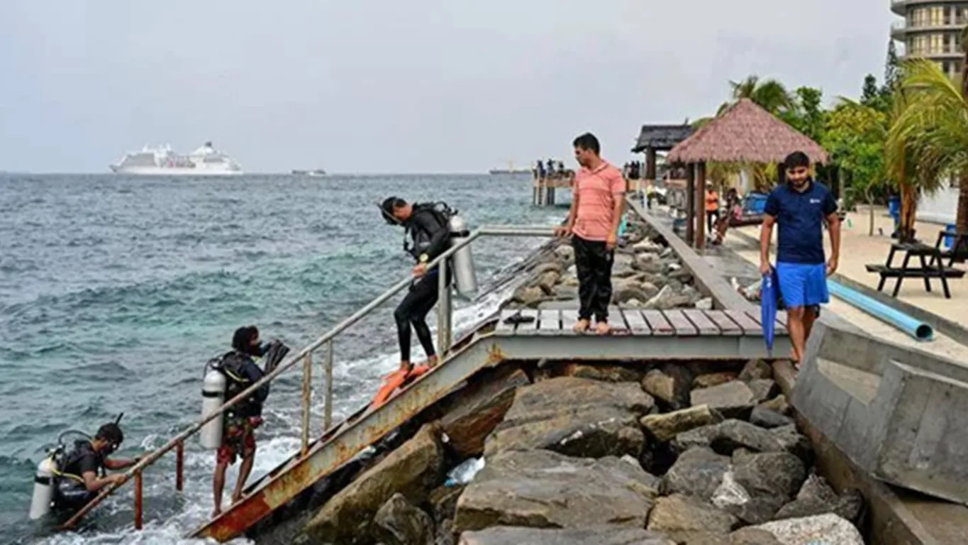 Italiani morti alle Maldive, ricerche ad alto rischio. Corpo recuperato è di Gianluca Benedetti