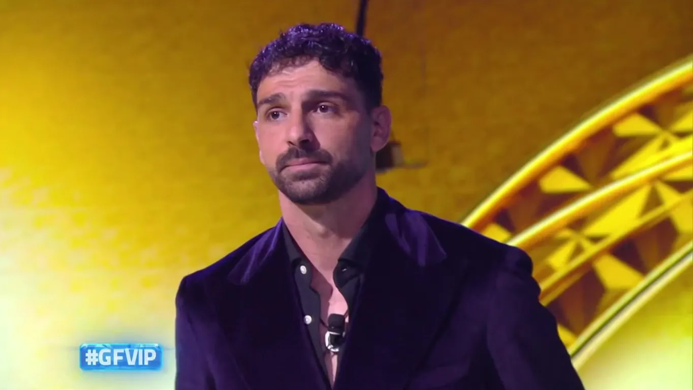 GF Vip, Raimondo Todaro si espone sulla sua salute: "Ho un certificato medico, devo evitare lo stress”