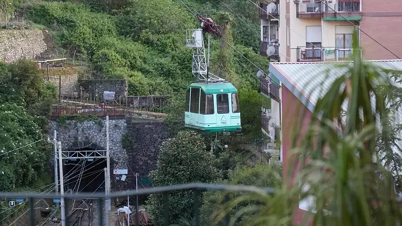 Funivia del Faito, al via la rimozione delle funi dopo la tragedia del 17 aprile 2025