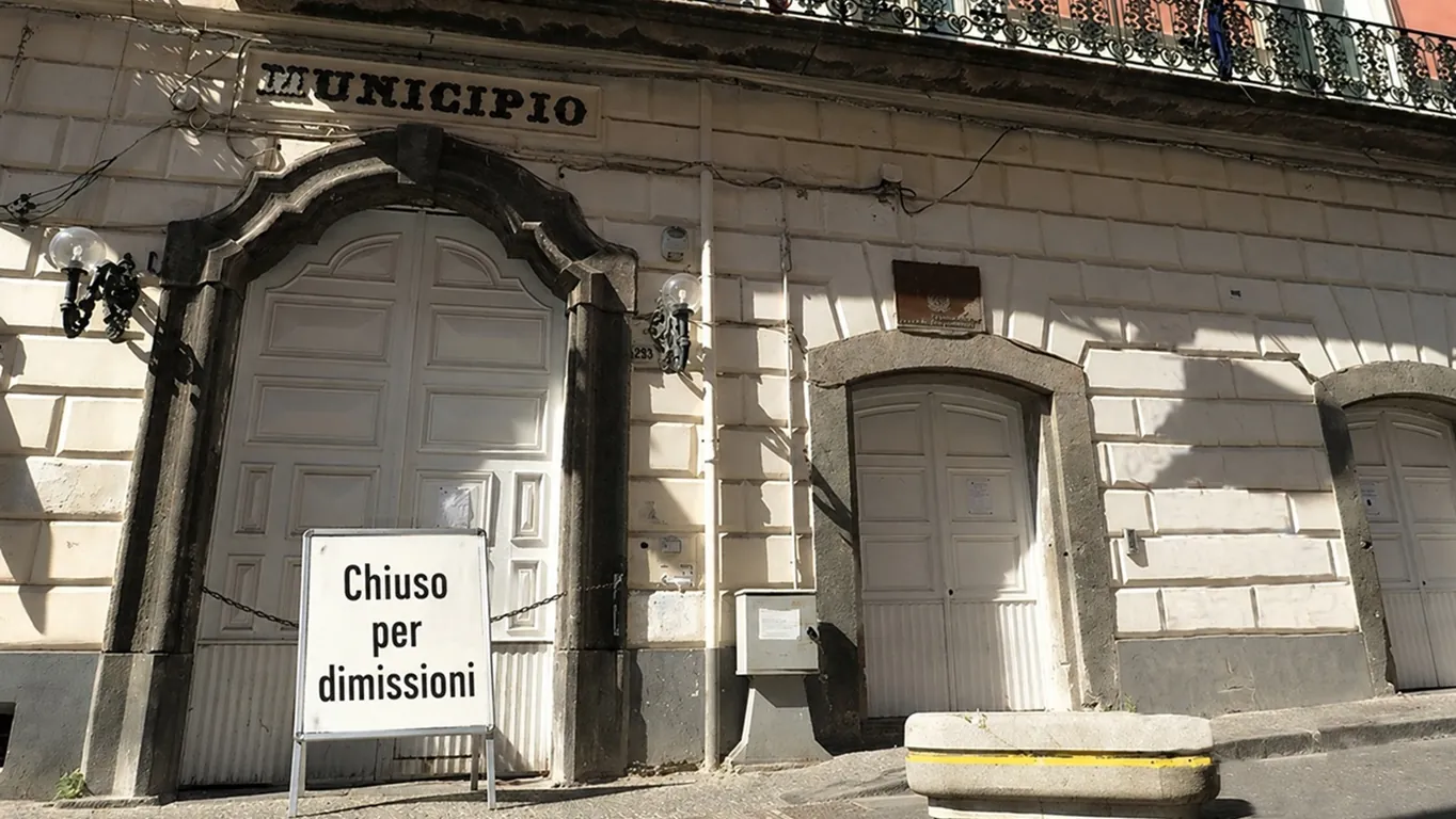 Torre Annunziata, Cuccurullo verso l'addio: la nuova giunta tecnica non basta a fermare le dimissioni