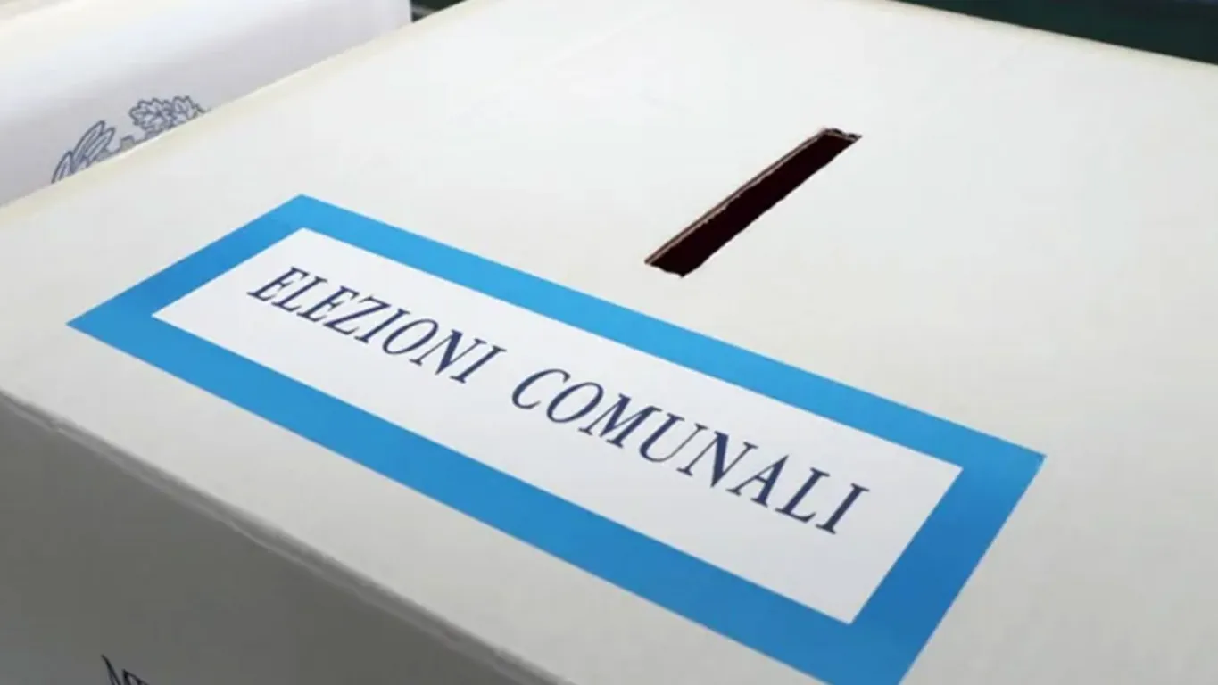 Elezioni amministrative: l'affluenza in 7 Comuni della provincia di Napoli