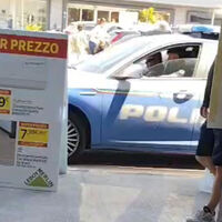 Torre Annunziata, tenta di rubare materiale elettrico da Leroy Merlin: arrestato
