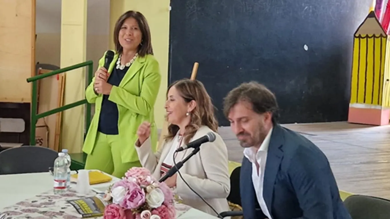 Torre Annunziata, al IV Circolo “Cesaro” la Giornata della Legalità con magistrati e forze dell'ordine