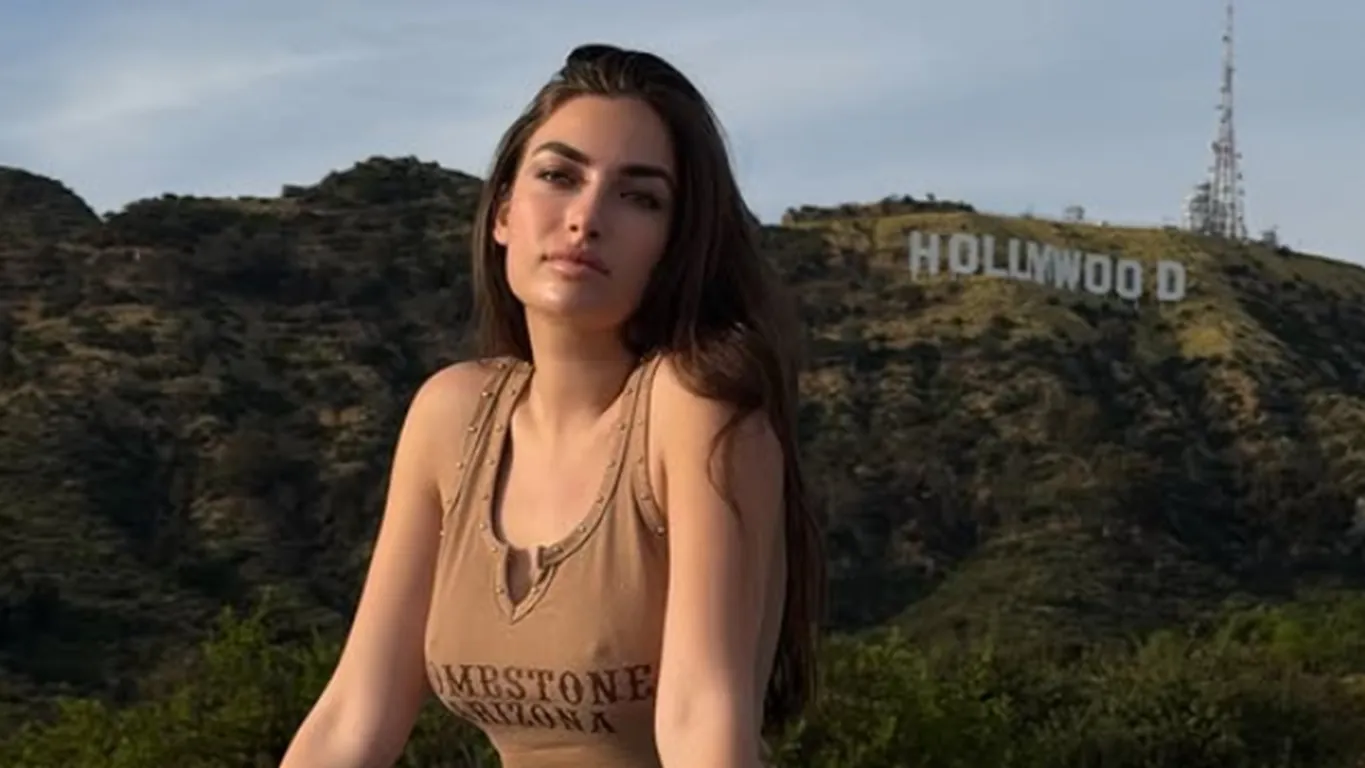 Uomini e Donne, Nilufar Addati sott'attacco: la replica alle critiche sul lavoro da influencer