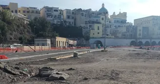 Torre Annunziata, allarme estate sul litorale: “Senza la Darsena servono subito nuovi parcheggi”