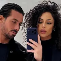 Raffaella Fico e Armando Izzo, ritorno di fiamma in Costiera Amalfitana: baci e passione tra i due
