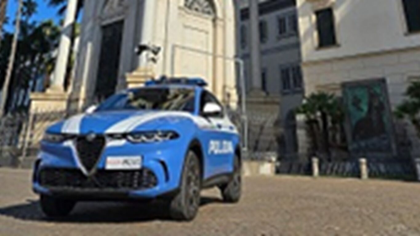 Pompei, tenta di rubare all'interno di un esercizio commerciale: arrestato 24enne