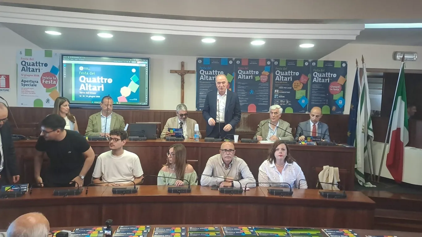 Torre del Greco, presentato il programma della festa dei Quattro Altari 2026