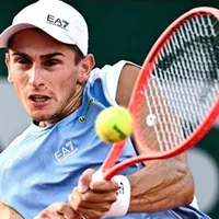 Roland Garros, Arnaldi si ritira: Cobolli in finale senza giocare