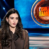 Zeudi Di Palma raggiunta dai fan all'Isola dei Famosi: “Bigliettini dai sostenitori nelle Filippine”