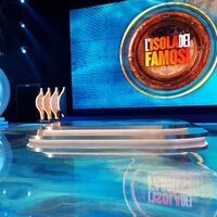 L'Isola dei Famosi 2026, ecco il cast completo: ci sono Pretelli, Chiofalo e Zeudi Di Palma. Flavia Vento si ritira