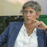 Bufera su Vannacci, Pd insorge e Bongiorno dice: "Forse vuol tornare al delitto onore..."