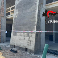 Anacapri, sequestrato cantiere in un noto hotel: sotto sigilli suite, piscina e centro benessere