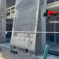Anacapri, sequestrato cantiere in un noto hotel: sotto sigilli suite, piscina e centro benessere