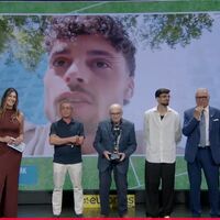 Michele Guida conquista il Gol dell'Anno: il bomber del Savoia trionfa al Galà dei Dilettanti