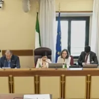 Torre Annunziata, il prefetto Di Bari in Antimafia: “Criminalità ancora radicata”