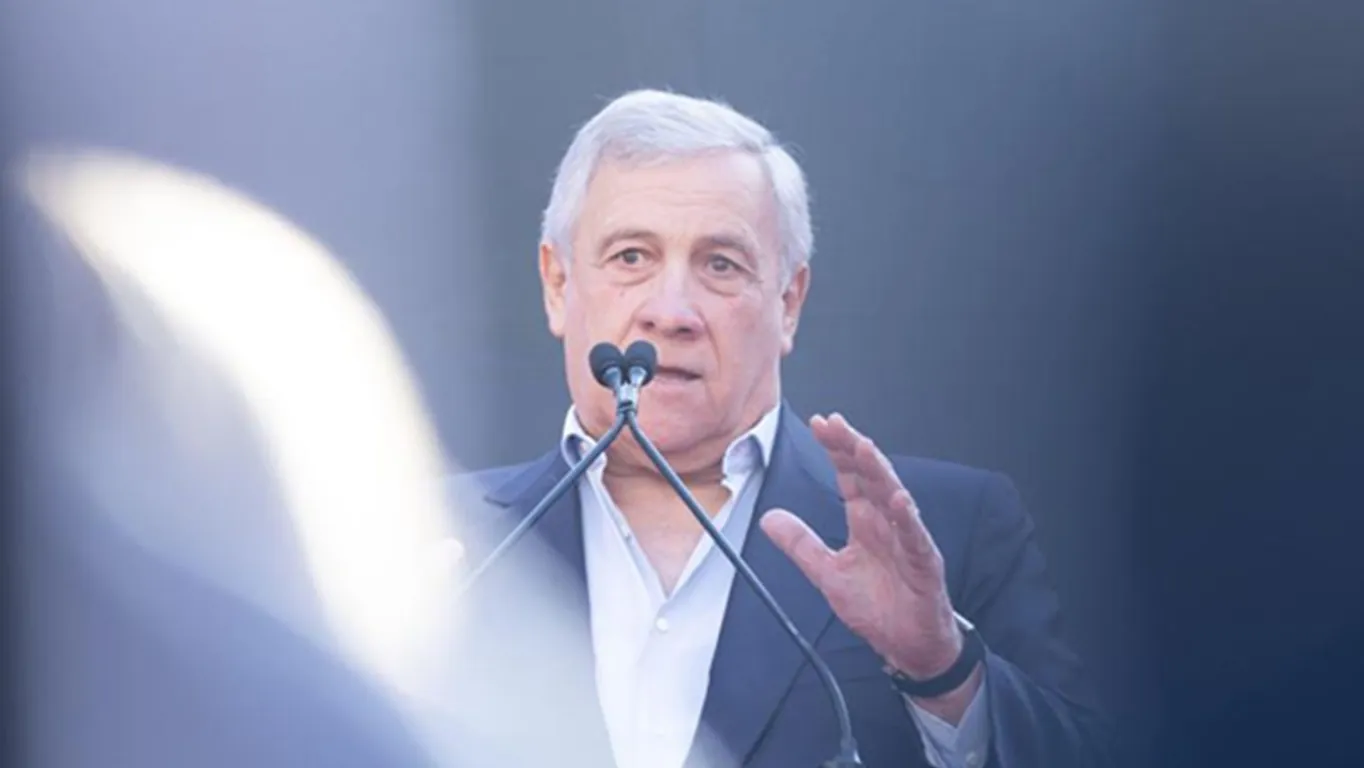 Trump attacca Meloni, Tajani annulla visita negli Usa: "Parole gravi e offensive"