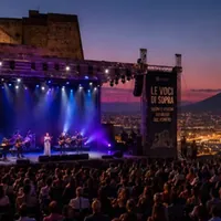 Napoli, Vomero: la collina si trasforma in un grande palcoscenico a cielo aperto