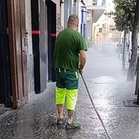 Castellammare, sanificazione e decoro urbano: interventi straordinari nel centro cittadino per l'estate
