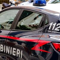 Furto auto a Lettere, arrestato 52enne: incastrato dalle telecamere di Piazza Depugliano