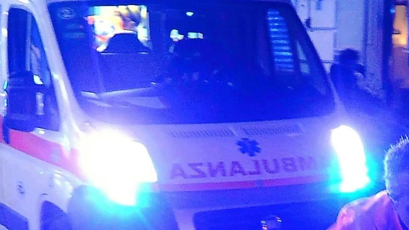 Auto fuori strada tra Foggia e Manfredonia, 3 morti sulla statale 89