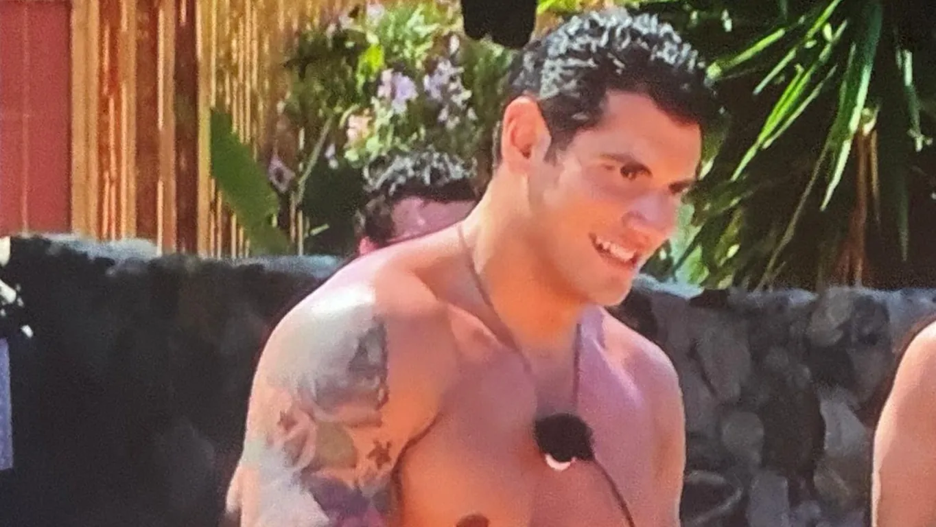 Andrea Turino, chi è il tentatore di Temptation Island: l'amore con un'ex gieffina e la tragedia che ha segnato la sua vita