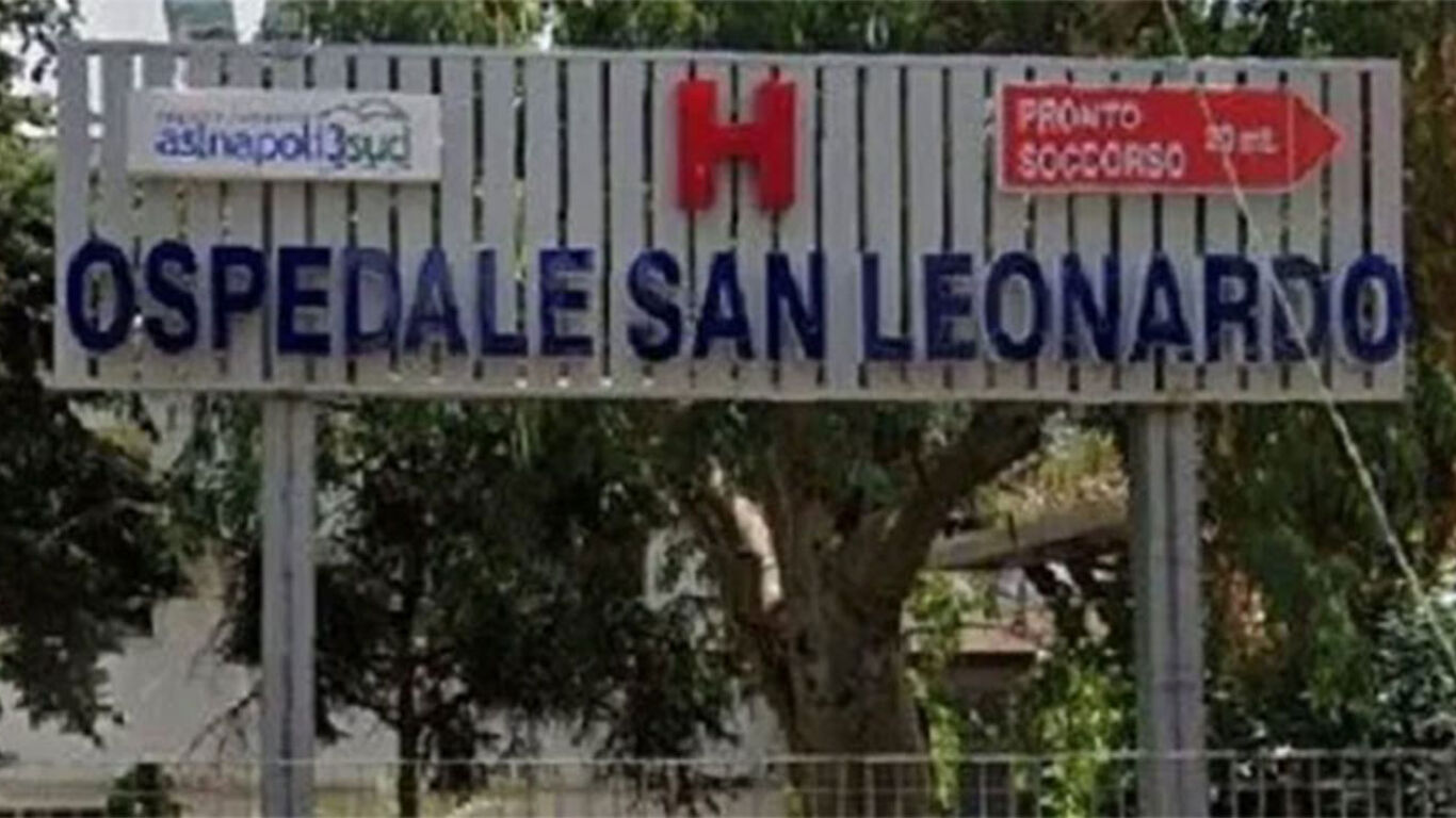 Castellammare, San Leonardo: stop temporaneo all'Ortopedia. Vicinanza chiede interventi urgenti