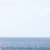 Papa a Lampedusa: preghiera per i migranti al cimitero, poi varca la Porta d'Europa