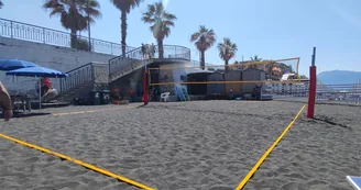 Torre del Greco, beach volley gratuito sulla Litoranea: nasce il campo libero per tutta l'estate